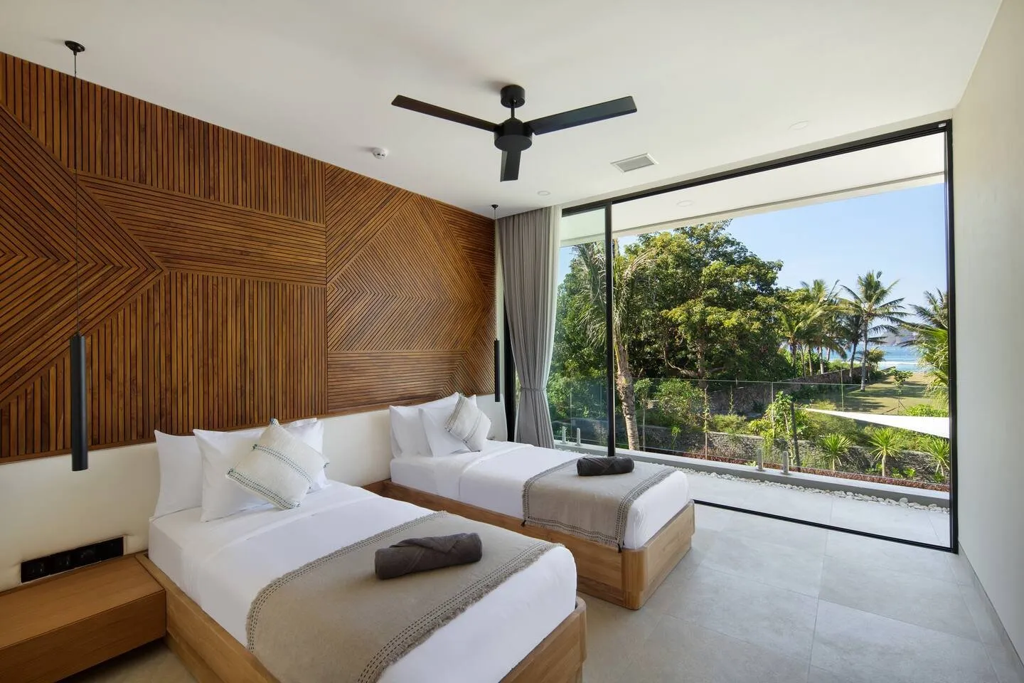 Villa Serangan master bedroom