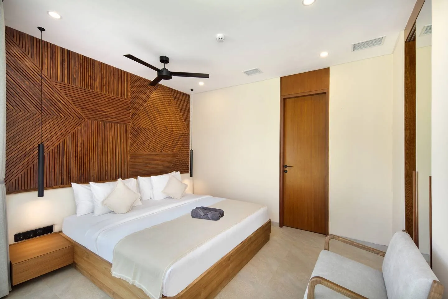 Villa Selong Belanak living area
